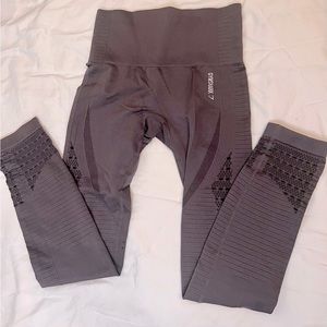 Gymshark seamless leggings laser cutouts